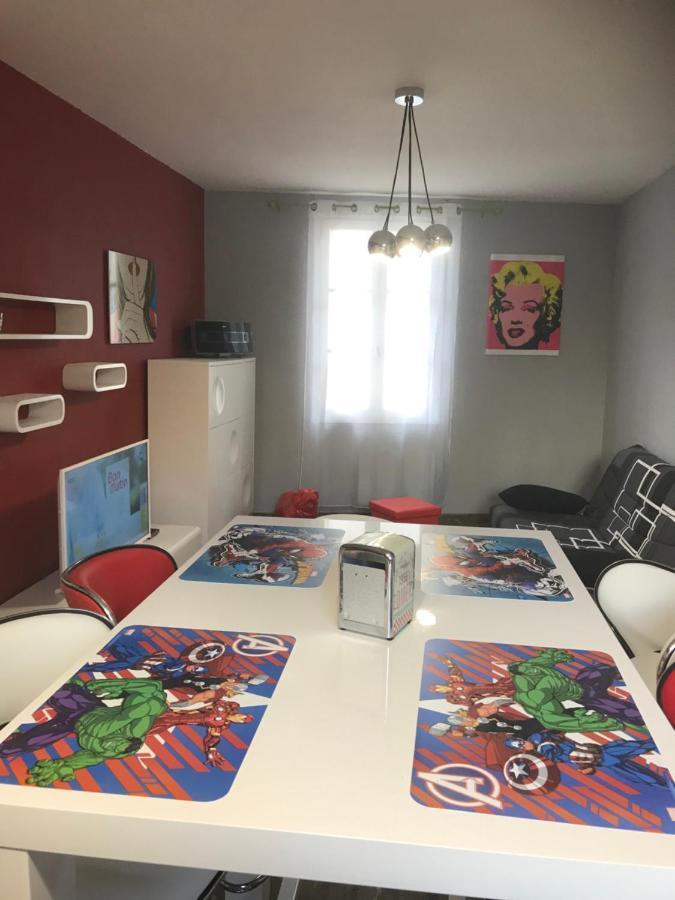 Appartement Style Pop Art Avec Garage Centre Historique بزييه المظهر الخارجي الصورة